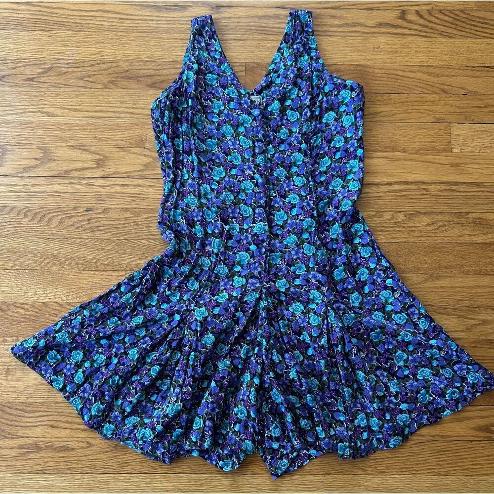 Vintage 90s Women's Romper Cottage Core Boho buttons shorts ditzy floral tank S